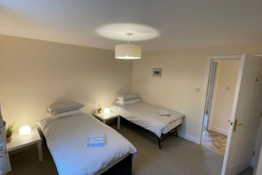 Peebles Cardona Cozy 2 X Bedroom Apartment Cardrona Luaran gambar